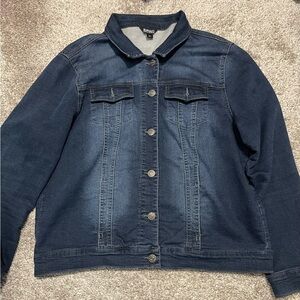 Selling a simple Jean Jacket